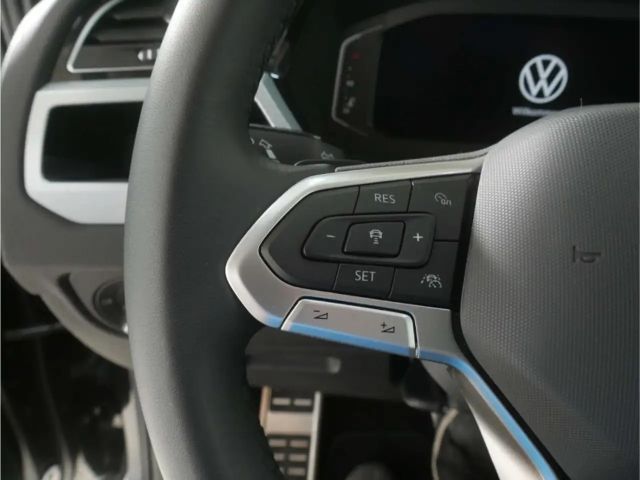 Volkswagen Touran 1.5 TSI DSG R-Line