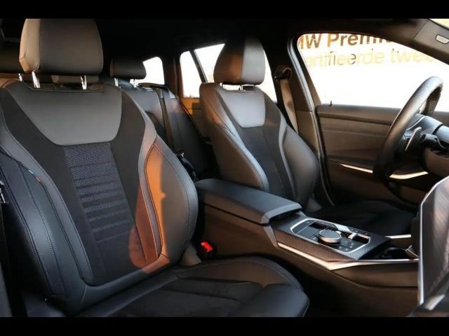 BMW 330 330e M-Sport Touring