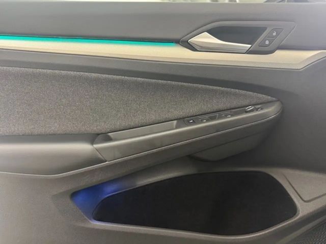 Volkswagen Golf 1.5 eTSI Golf VIII Move