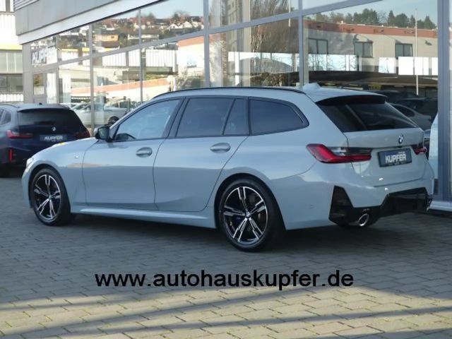 BMW 320 320d M-Sport Touring