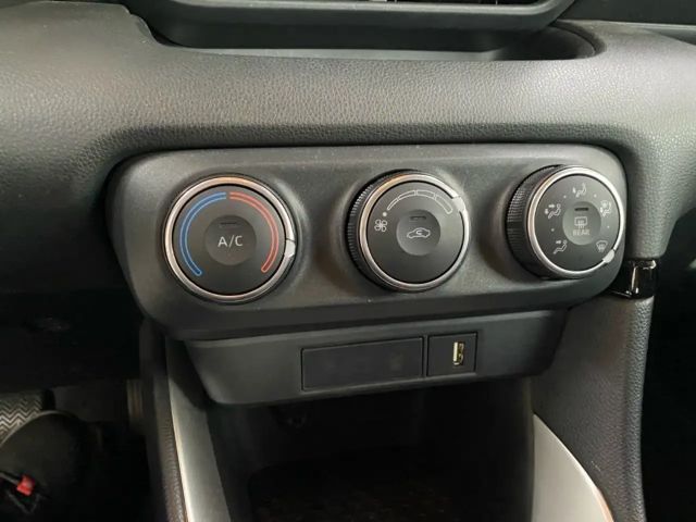 Toyota Yaris 1.0 VVT-i Comfort Hatchback