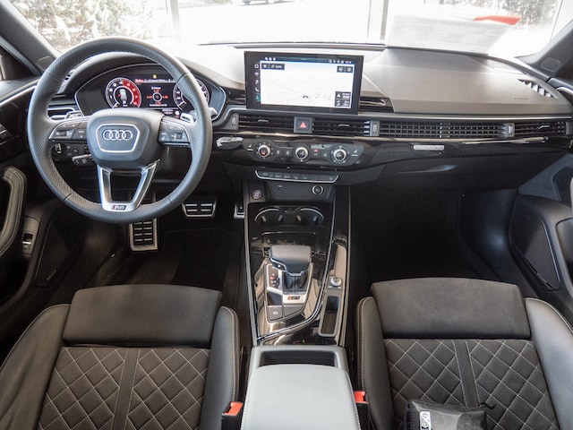 Audi RS4 Avant Quattro