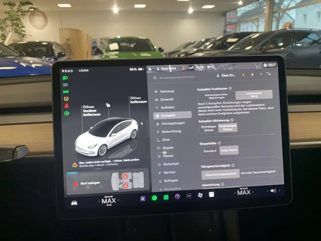 Tesla Model 3 RWD