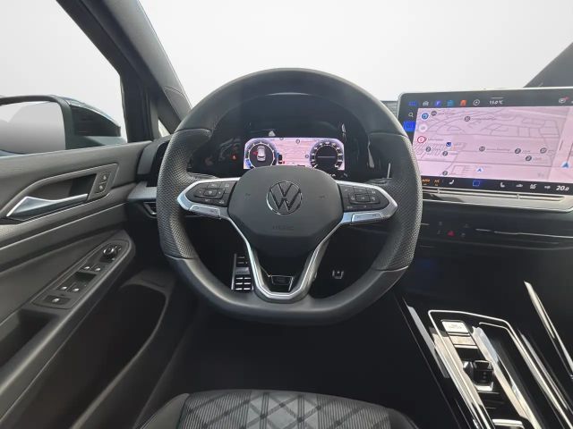 Volkswagen Golf 1.5 eTSI DSG R-Line
