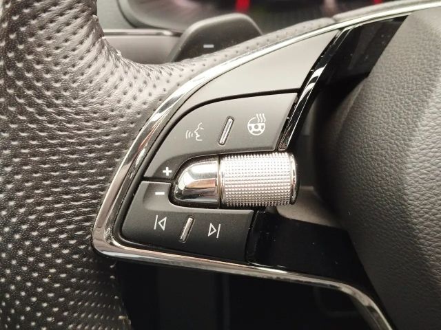 Skoda Karoq 2.0 TSI 4x4 Sportline