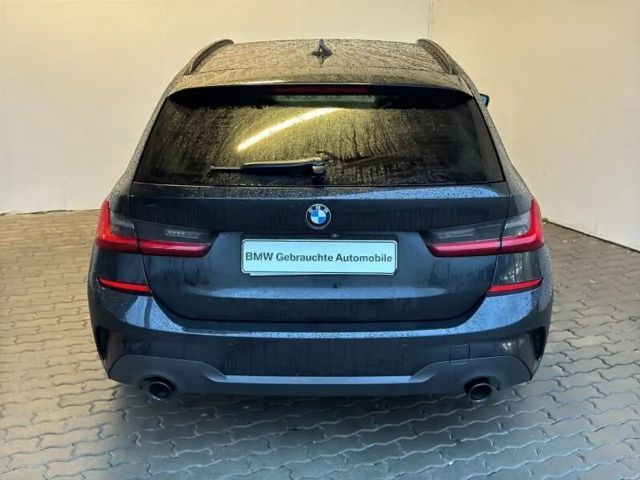 BMW 330 330d M-Sport Touring