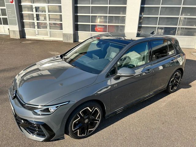 Volkswagen Golf 2.0 TDI DSG R-Line