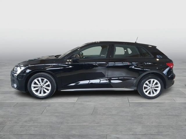 Audi A3 30 TDI Sedan