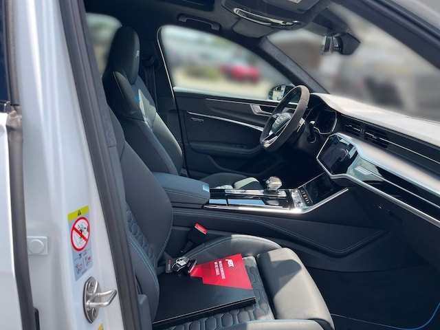 Audi RS6 Avant Quattro