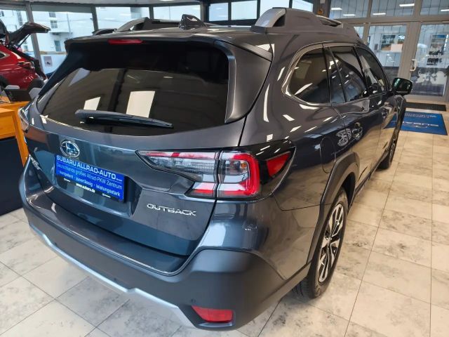 Subaru Outback 2.5i Platinum | LED | Navi