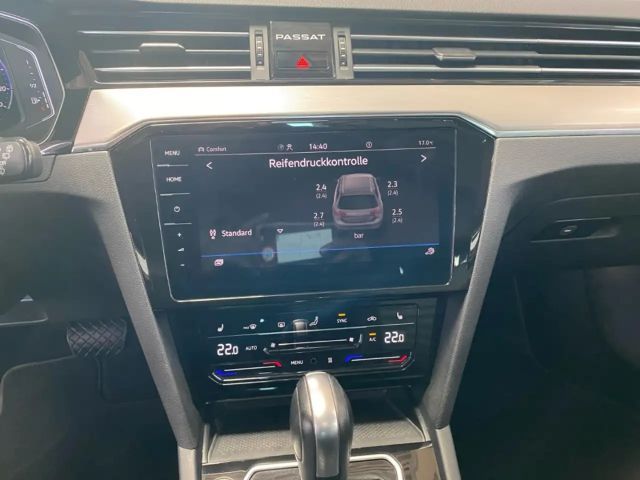 Volkswagen Passat 1.5 TSI Business DSG Variant