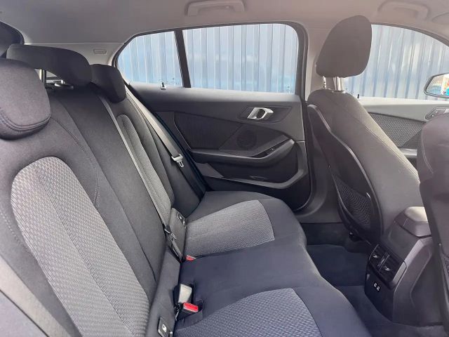 BMW 116 116i 5-deurs Sedan