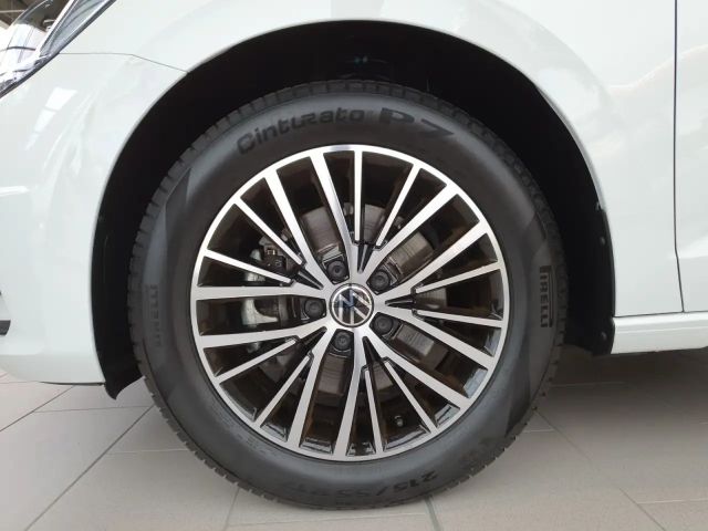 Volkswagen Touran 1.5 TSI BMT DSG Highline