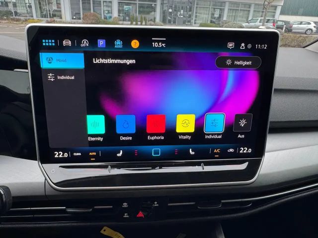 Volkswagen Golf DSG Life Variant