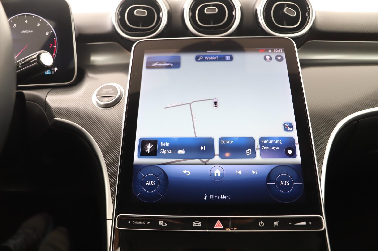 Mercedes-Benz C 180 AVANTGARDE Sedan