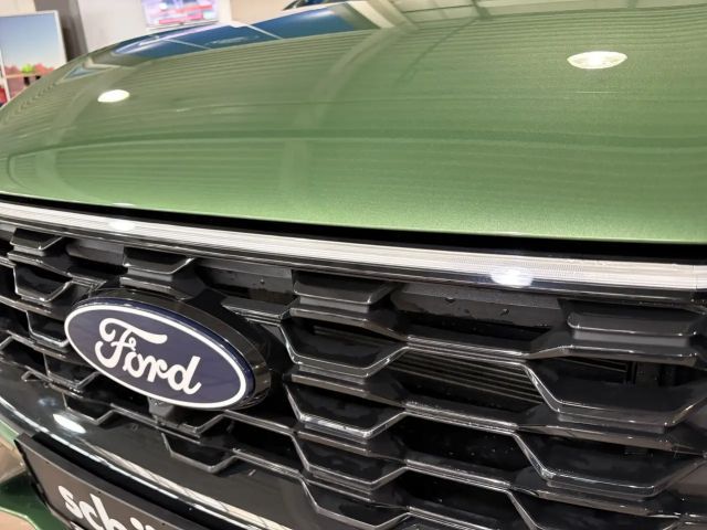 Ford Kuga Plug in Hybrid ST Line X