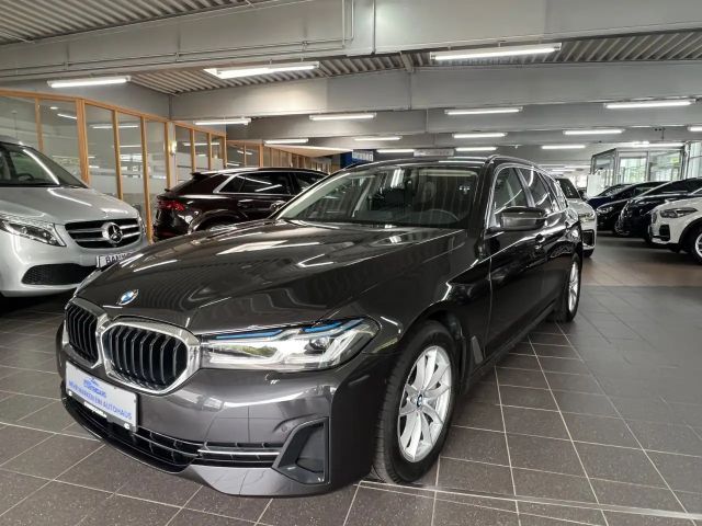 BMW 530 530d Touring xDrive