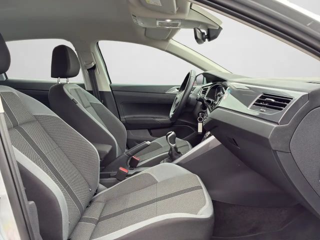 Volkswagen Polo 1.0 TSI IQ.Drive Style