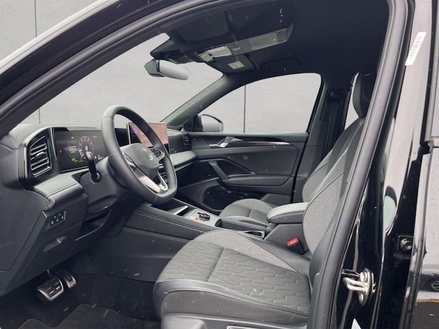 Volkswagen Tiguan 1.5 eTSI DSG Plus