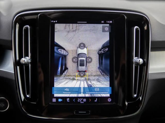 Volvo XC40 Business Dark Plus