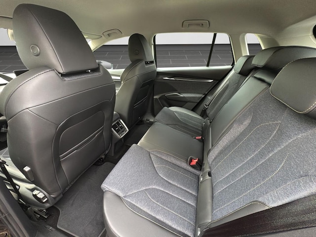 Skoda Elroq Elroq 60 63kWh 150kW 204PS 1-Gang Automatik