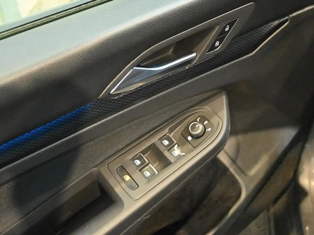 Volkswagen Golf 2,0 TDI Life; ACC, LED, Navi, Sitzheizung