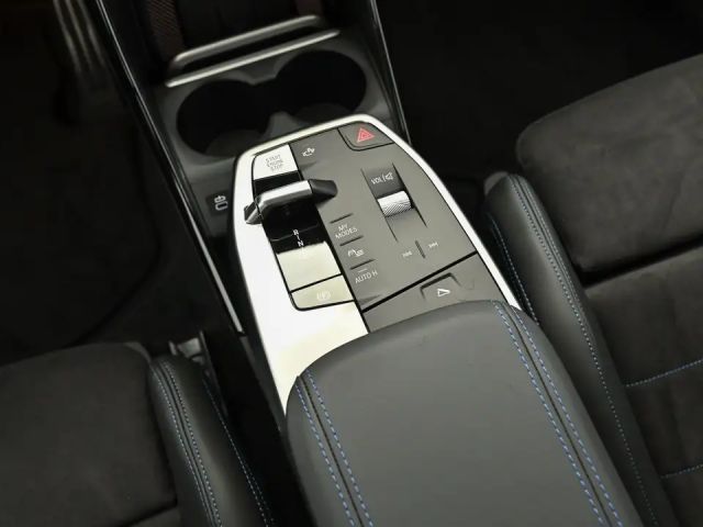 BMW 225 Active Tourer Sedan xDrive