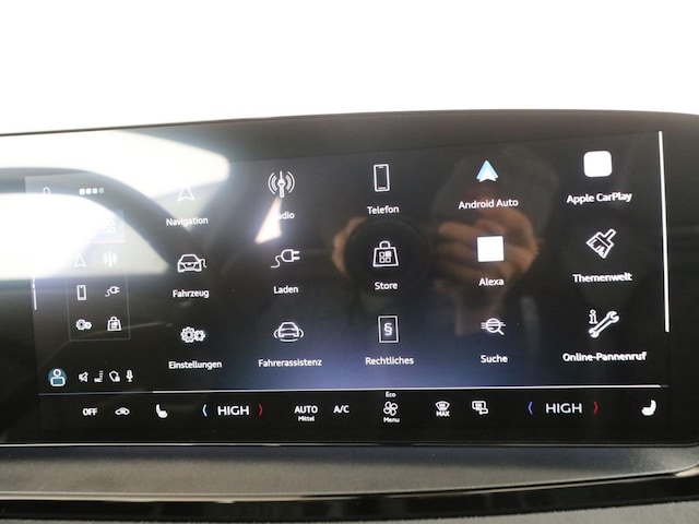 Audi Q6 e-tron Quattro