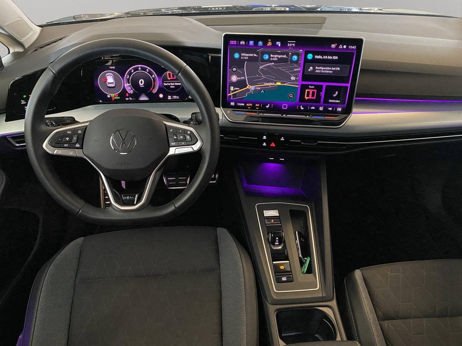 Volkswagen Golf 1.5 eTSI BMT DSG Golf VIII Life