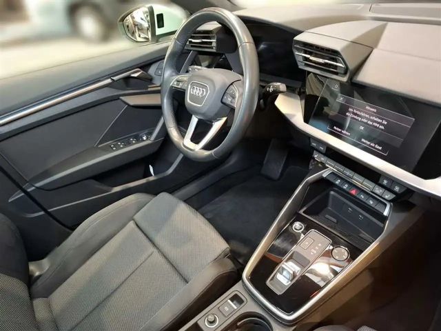 Audi A3 1.5 TFSI S-Line S-Tronic Sedan