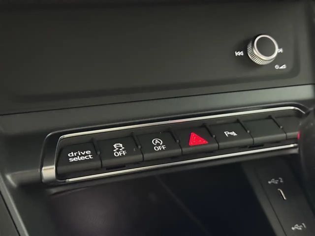 Audi Q3 35 TFSI S-Line