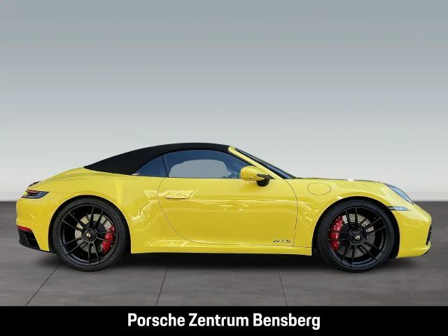 Porsche 992 Cabrio Carrera GTS