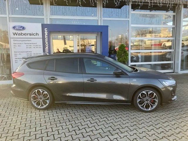 Ford Focus ST Line