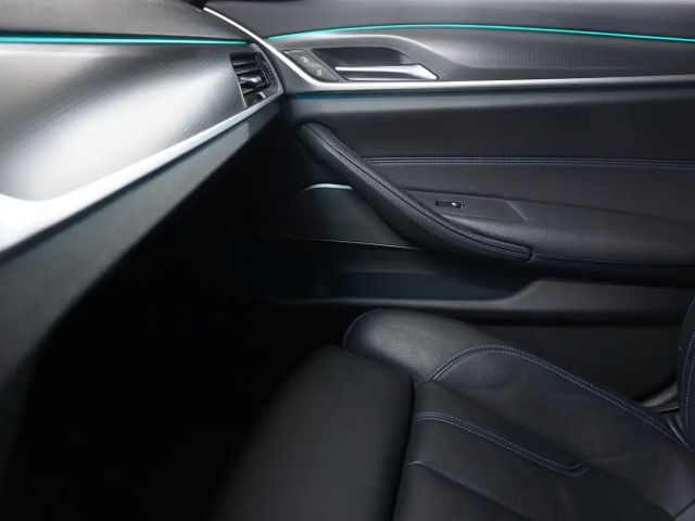 BMW 530 530e M-Sport xDrive