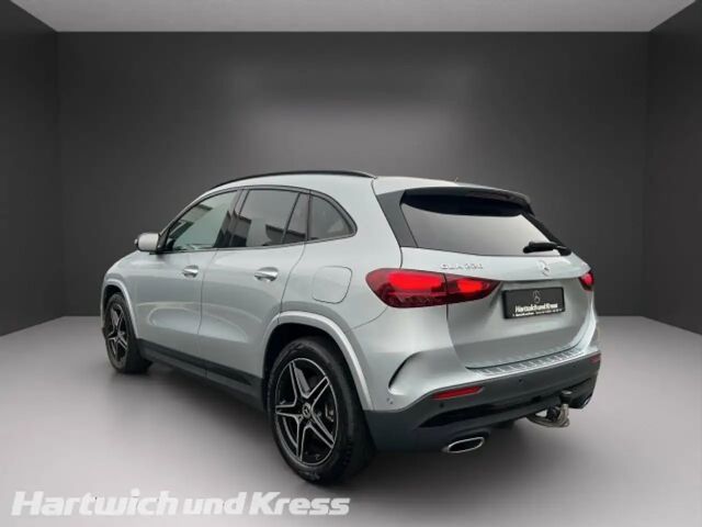 Mercedes-Benz GLA 220 4MATIC AMG Line