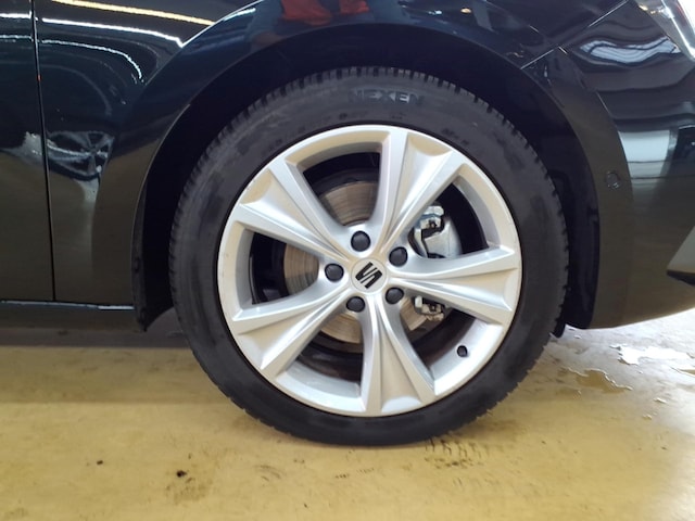 Seat Leon 1.5 eTSI DSG FR-lijn