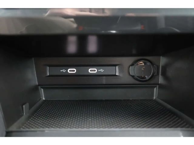 Volkswagen Tiguan 1.5 TSI DSG R-Line