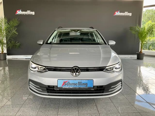 Volkswagen Golf 1.5 TSI DSG Life Variant