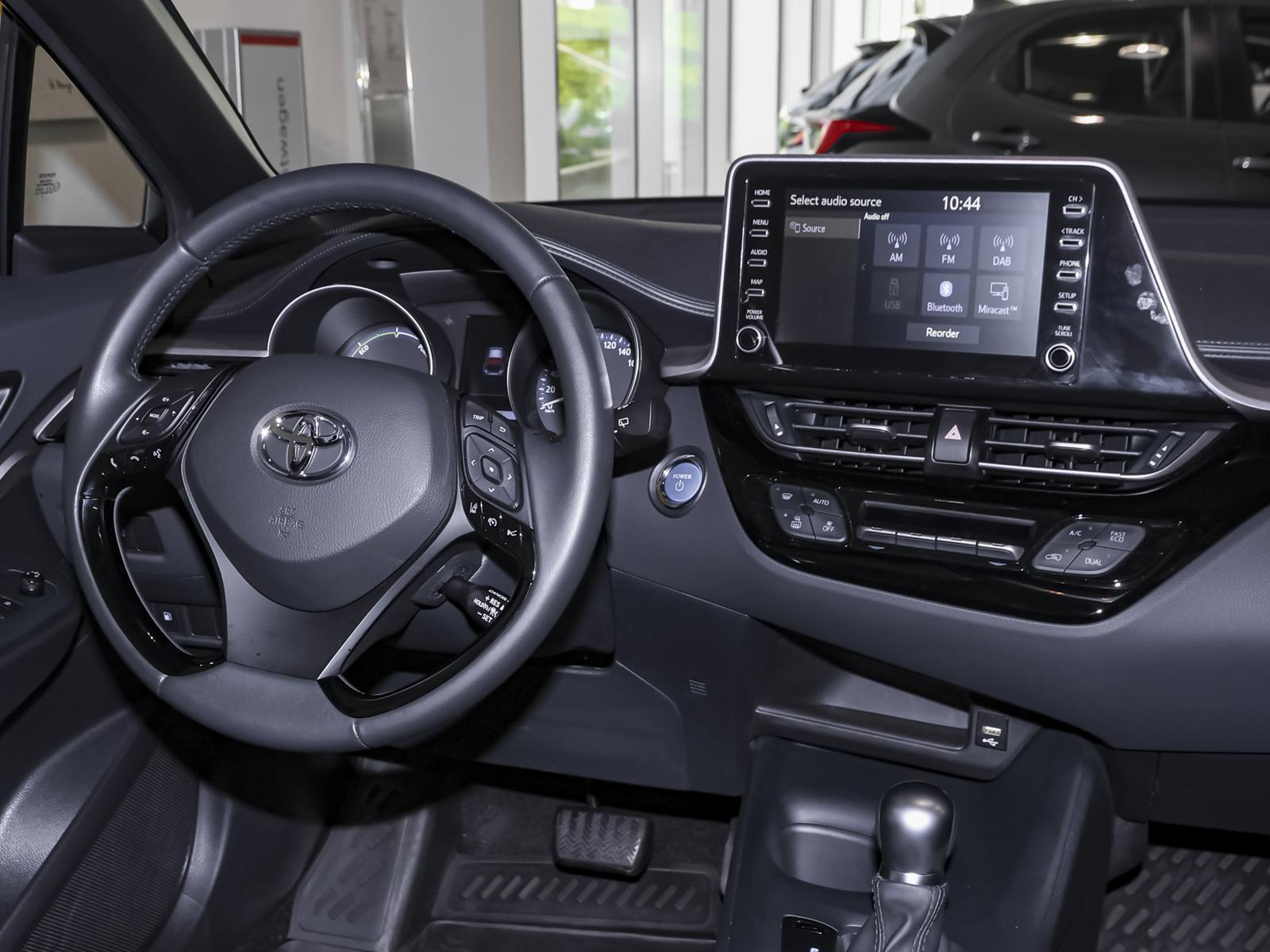 Toyota C-HR 5-deurs Basis