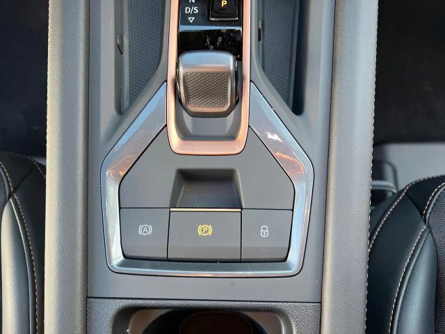 Cupra Formentor 1.5 eTSI *LED Navi Leder el. Heck ACC*