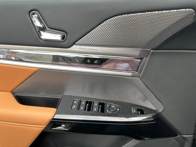 BMW 740 740d M-Sport Sedan xDrive