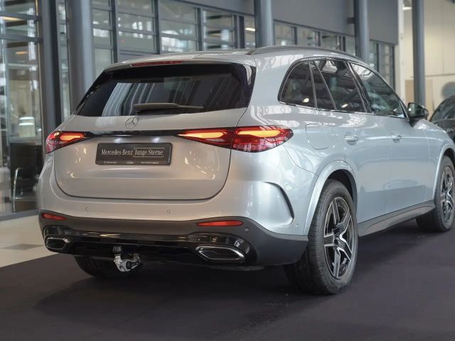 Mercedes-Benz GLC 300 4MATIC AMG Line GLC 300 d