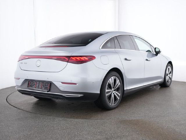 Mercedes-Benz EQE 300 Sedan