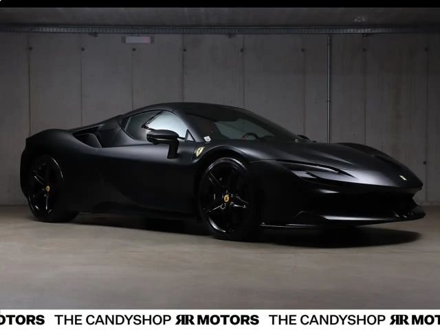 Ferrari SF90 Spider