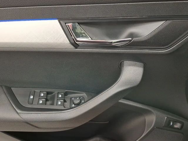 Skoda Karoq 1.5 TSI Tour