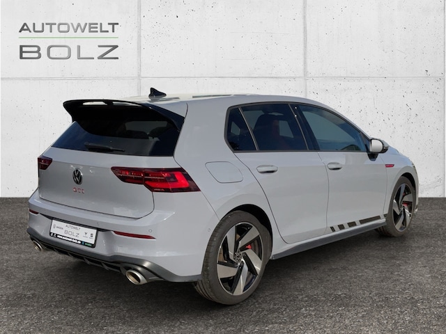 Volkswagen Golf 2.0 TSI Golf VIII