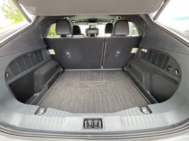 Ford Mustang Mach-E AWD