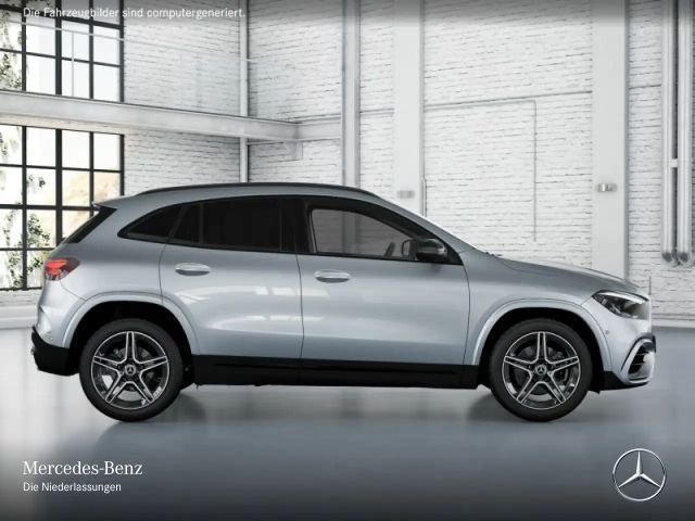 Mercedes-Benz GLA 180 AMG Line