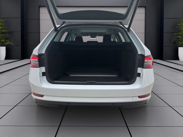 Skoda Superb 2.0 TDI Combi Style Style