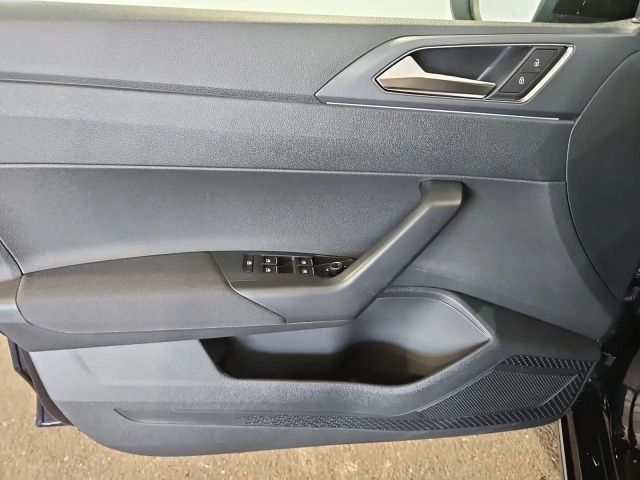 Volkswagen Taigo 1.5 TSI DSG R-Line